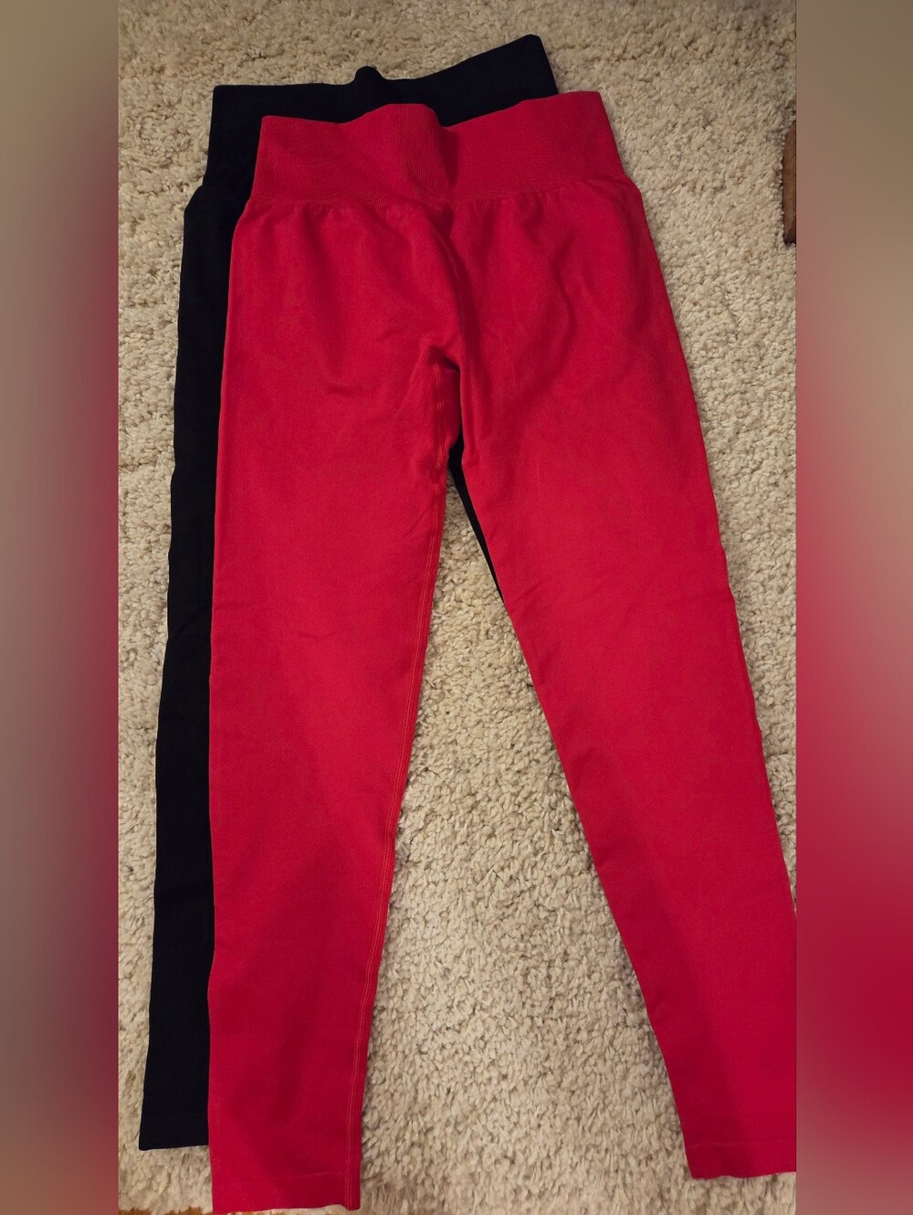 OQQ High-Waist Seamless Leggings Bundle – Red & Black, Size M